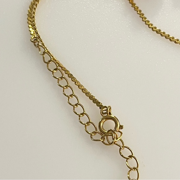 Vintage June Birth Flower Necklace and Earrings Set Gold Tone Red Rose Enamel - Picture 7 of 16